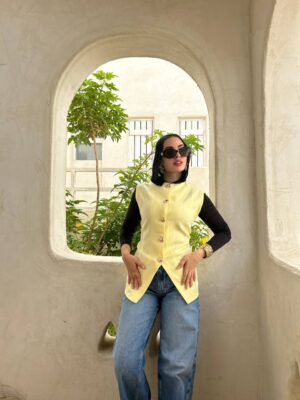 Yellow Rozlien Vest one Size